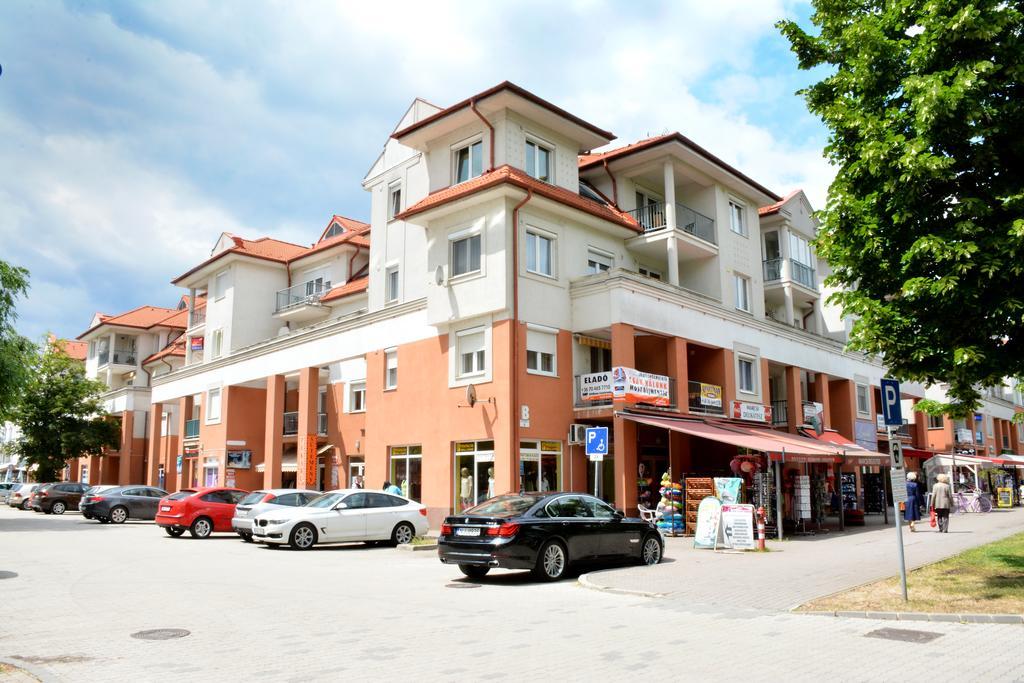 Il Mondo Apartments Hajduszoboszlo Luaran gambar
